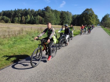 Relacja z rajdu rowerowego „Śladem Królewskich Łowów” 2025, 